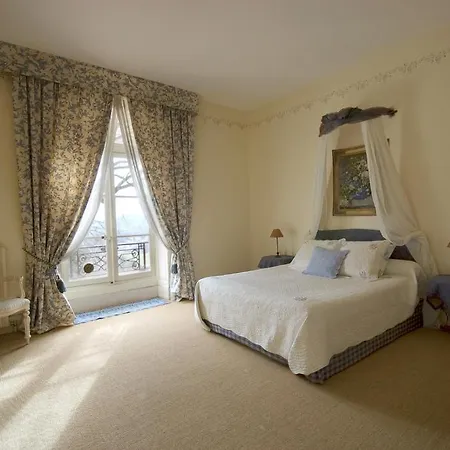 Guest house Le Castel Du Mont Boise