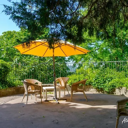Guest house Le Castel Du Mont Boise