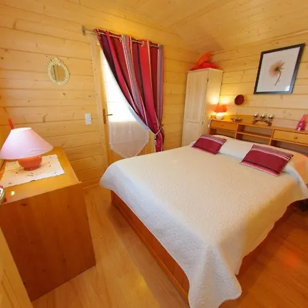 Guest house Le Castel Du Mont Boise Montboucher-sur-Jabron